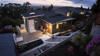 6583 Simson St, Oakland, CA 94605