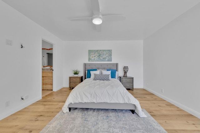 6050 Henderson 9, La Mesa, CA 91942