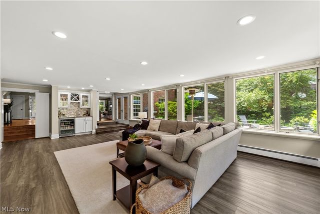 2928 Attleboro Road, Shaker Heights, OH 44120