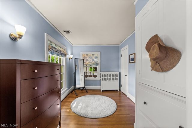 2928 Attleboro Road, Shaker Heights, OH 44120