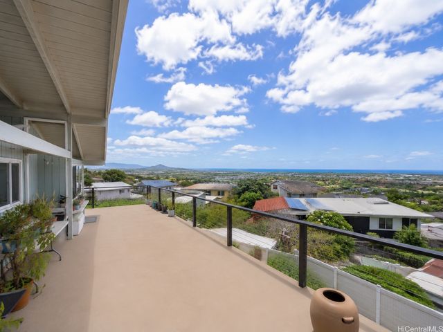 92-528 Uhiuala Street, Kapolei, HI 96707