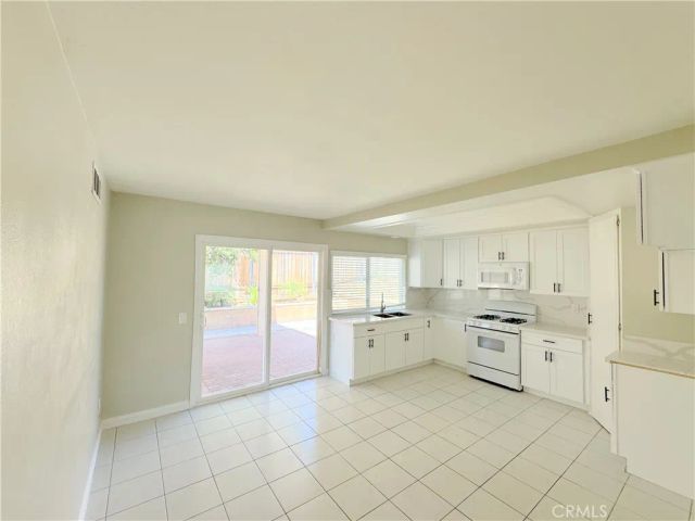3243 Algonquin Lane, Riverside, CA 92503