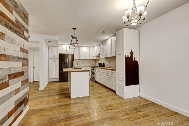6560 E Camino, Anaheim Hills, CA 92807