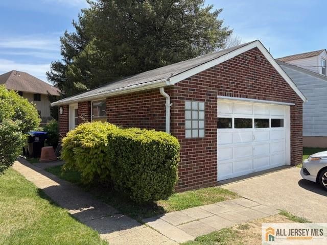 9 Milltown Road, East Brunswick, NJ 08816