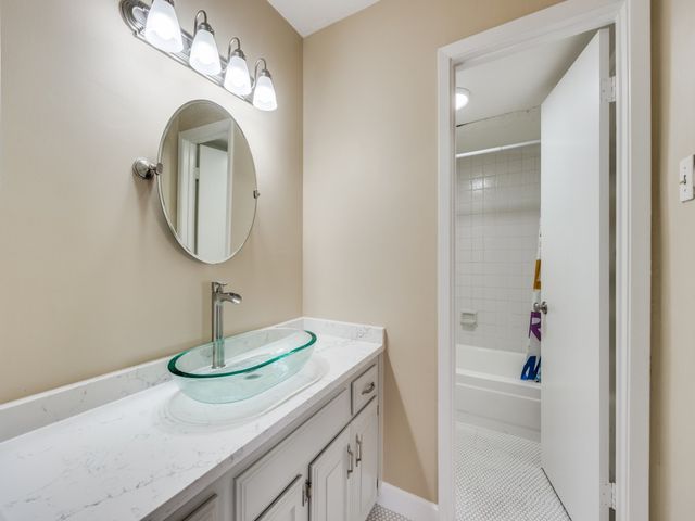 5626 Preston Oaks Road 46C, Dallas, TX 75254