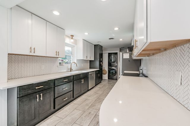 1408 Comanche Court, Arlington, TX 76012