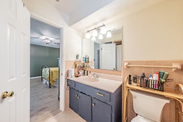 1408 Comanche Court, Arlington, TX 76012