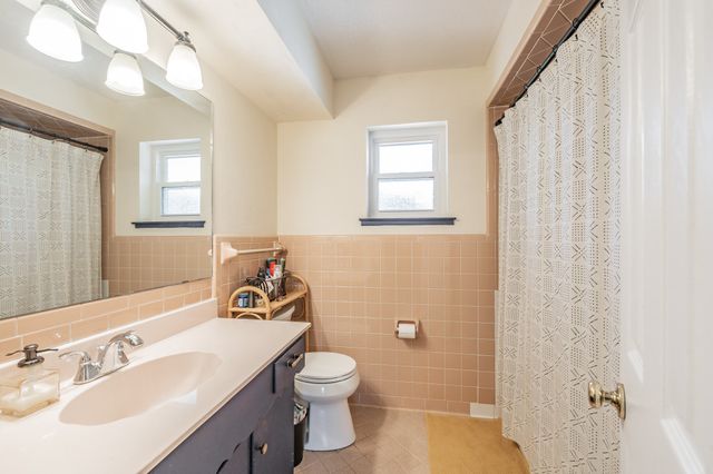 1408 Comanche Court, Arlington, TX 76012