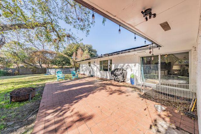 1408 Comanche Court, Arlington, TX 76012