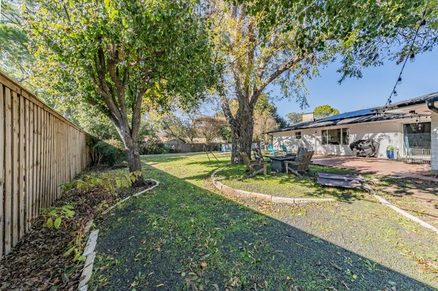 1408 Comanche Court, Arlington, TX 76012