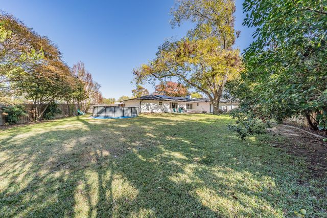 1408 Comanche Court, Arlington, TX 76012