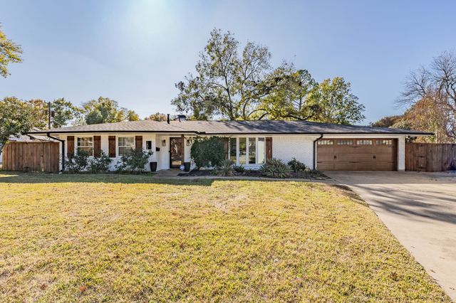 1408 Comanche Court, Arlington, TX 76012