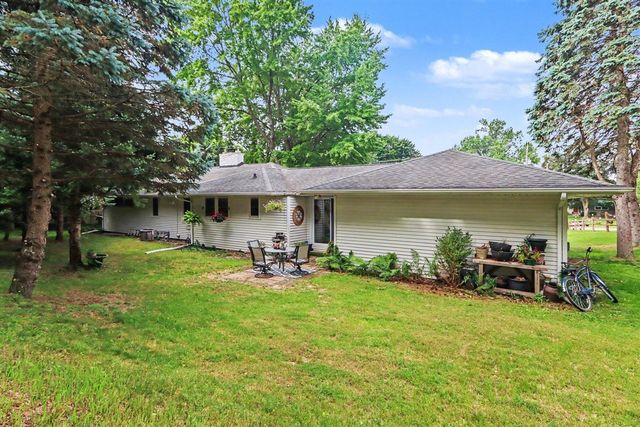 4309 Sunnybrook Drive, Kalamazoo, MI 49008