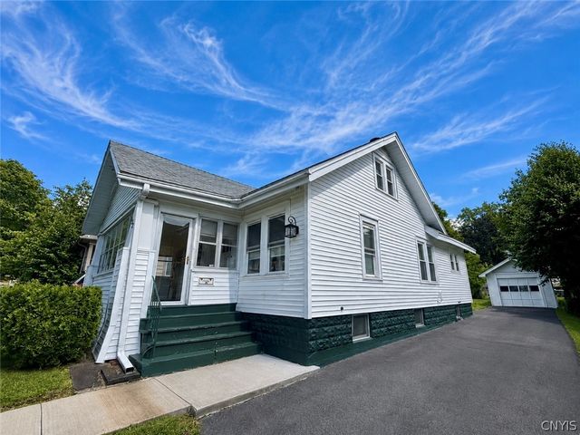 132 Winthrop Road, Syracuse, NY 13206
