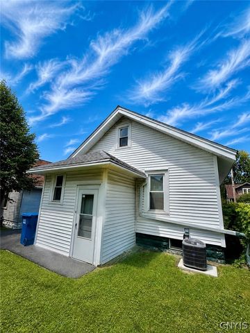 132 Winthrop Road, Syracuse, NY 13206