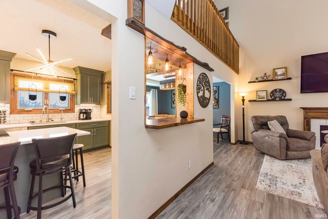 2504 W Sun Valley Parkway, Muncie, IN 47303
