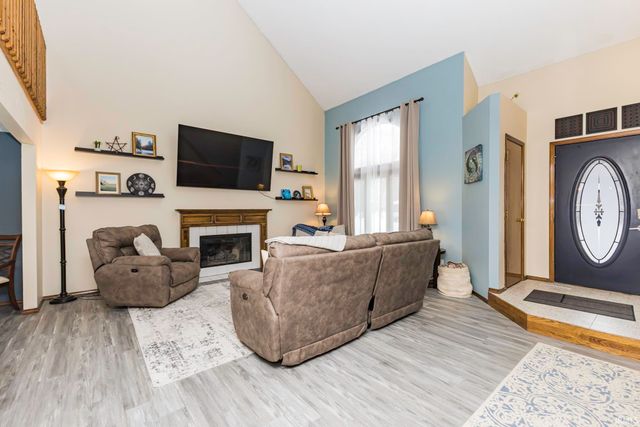 2504 W Sun Valley Parkway, Muncie, IN 47303