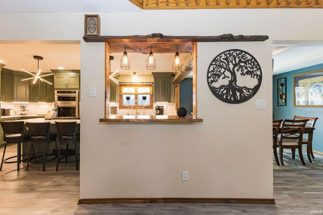 2504 W Sun Valley Parkway, Muncie, IN 47303