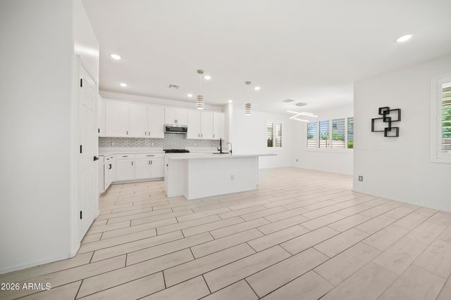 8853 W FLEETWOOD Lane, Glendale, AZ 85305