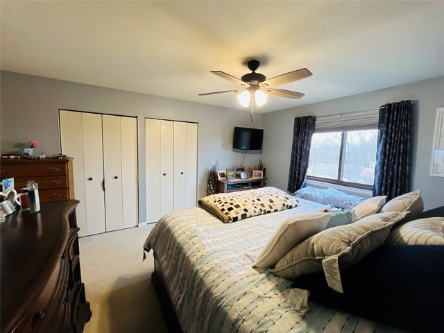 537 MONTROYALE Drive, Erie, PA 16504