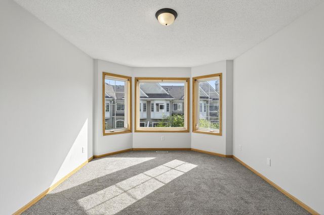 211 Christenson Way NE, Fridley, MN 55432