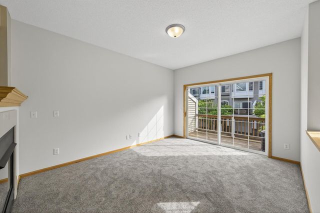 211 Christenson Way NE, Fridley, MN 55432