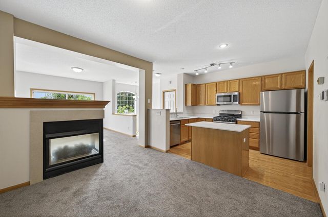 211 Christenson Way NE, Fridley, MN 55432