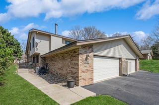 4167 Pepperwood Trail, Minnetonka, MN 55305