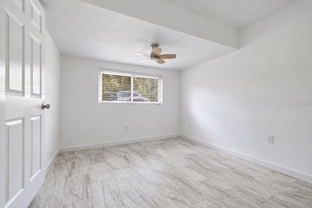 8125 N SOCRUM LOOP ROAD, Lakeland, FL 33809