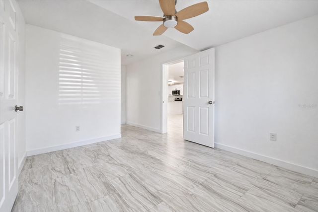 8125 N SOCRUM LOOP ROAD, Lakeland, FL 33809