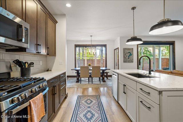 207 Madera Drive, Sandpoint, ID 83864