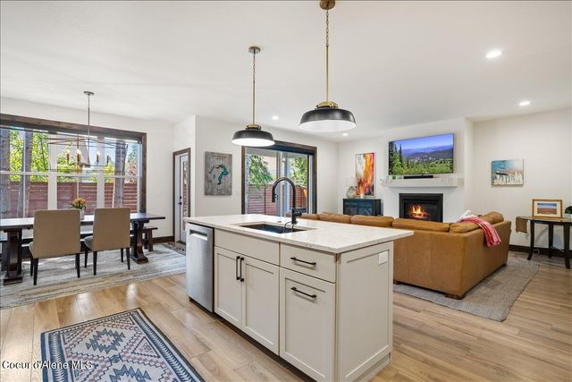 207 Madera Drive, Sandpoint, ID 83864