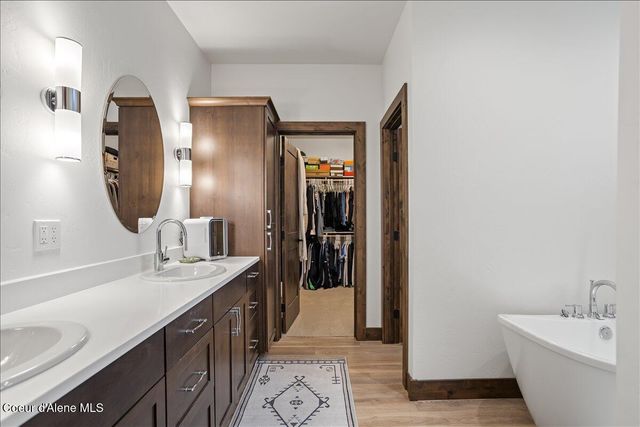 207 Madera Drive, Sandpoint, ID 83864