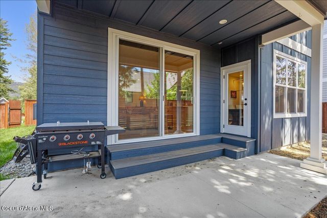207 Madera Drive, Sandpoint, ID 83864