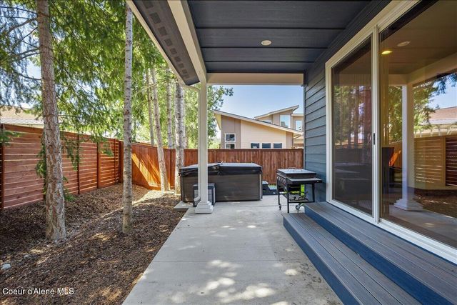 207 Madera Drive, Sandpoint, ID 83864