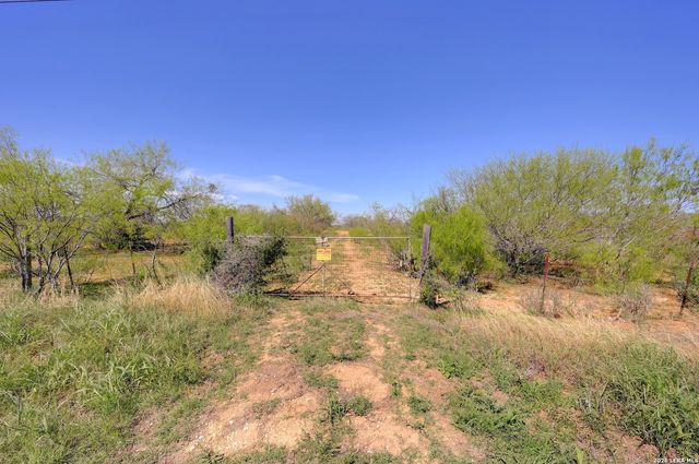 1283 S LOOP 1604 W, San Antonio, TX 78264