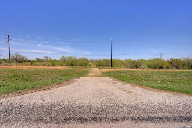 1283 S LOOP 1604 W, San Antonio, TX 78264
