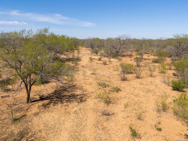 1283 S LOOP 1604 W, San Antonio, TX 78264