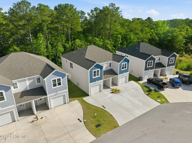 211 Holly Sands Loop, Holly Ridge, NC 28445