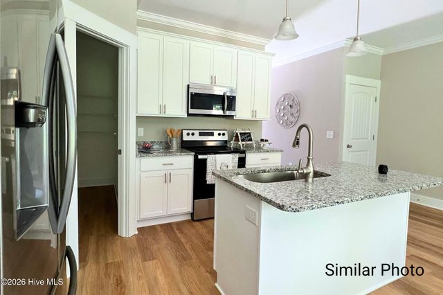 211 Holly Sands Loop, Holly Ridge, NC 28445