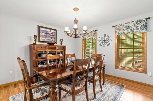 52 Oak Hill Road, Brookline, NH 03033