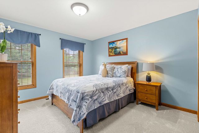 52 Oak Hill Road, Brookline, NH 03033