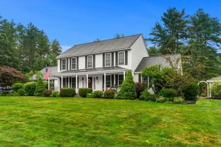 52 Oak Hill Road, Brookline, NH 03033