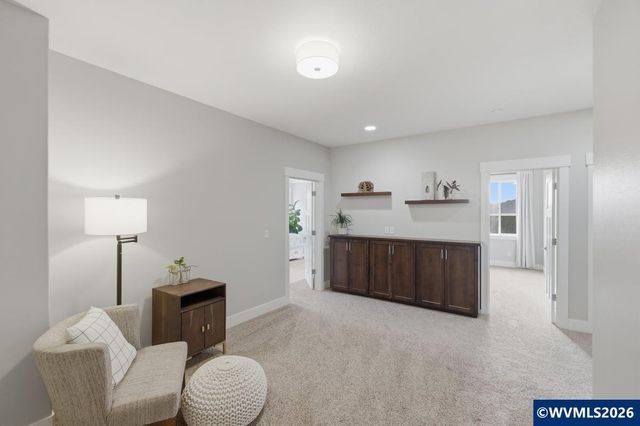 1784 Settlers Spring Dr NW, Salem, OR 97304