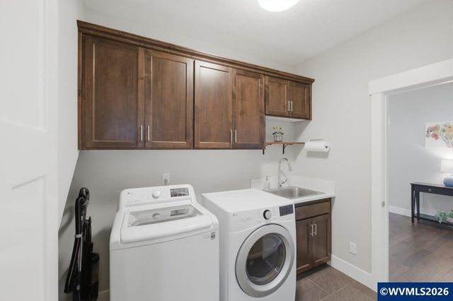 1784 Settlers Spring Dr NW, Salem, OR 97304