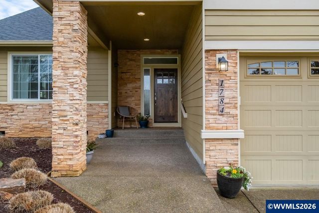 1784 Settlers Spring Dr NW, Salem, OR 97304