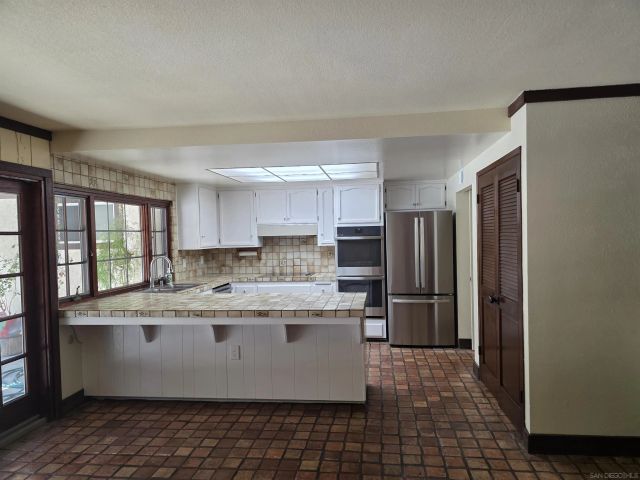 5667 Yerba Anita Drive, San Diego, CA 92115