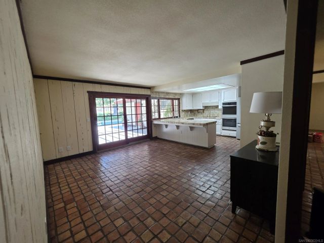 5667 Yerba Anita Drive, San Diego, CA 92115