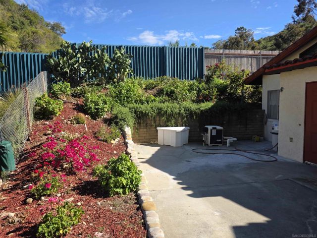 5667 Yerba Anita Drive, San Diego, CA 92115
