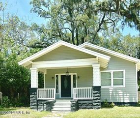 225 E 18TH Street, Jacksonville, FL 32206